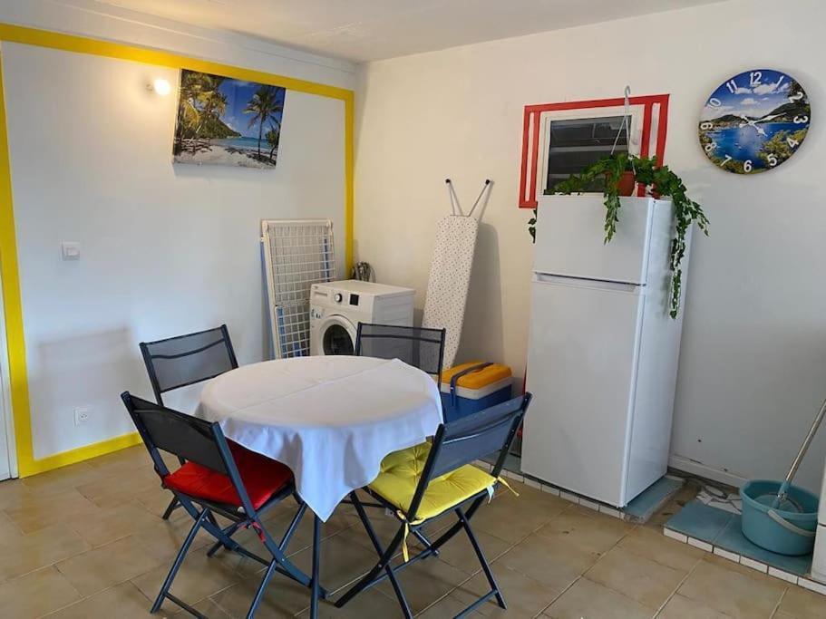 Wanna Bee Appartement Sainte-Anne  Buitenkant foto